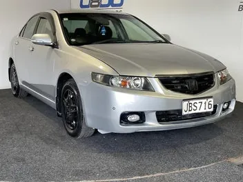 Honda Accord 2004 photo 2