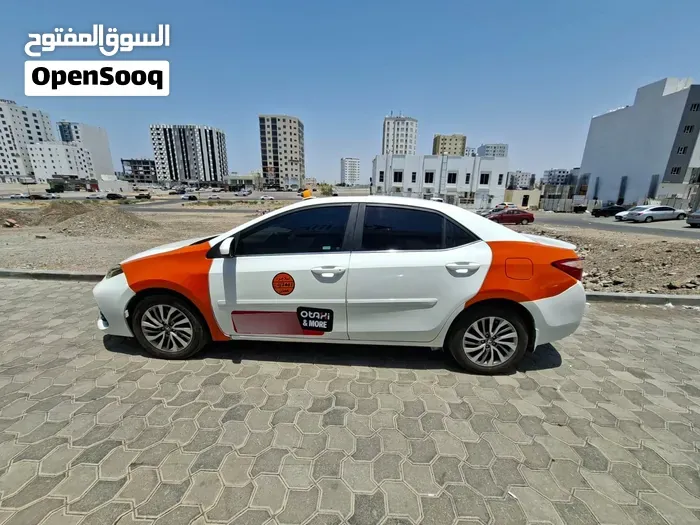 Toyota Corolla 2017 photo 2