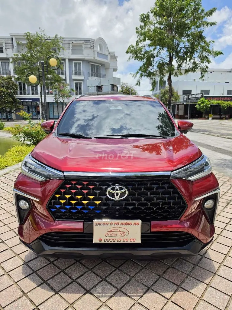 Toyota Veloz Cross