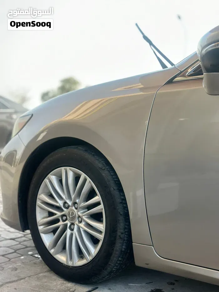 Lexus Es 350 2015 photo 3