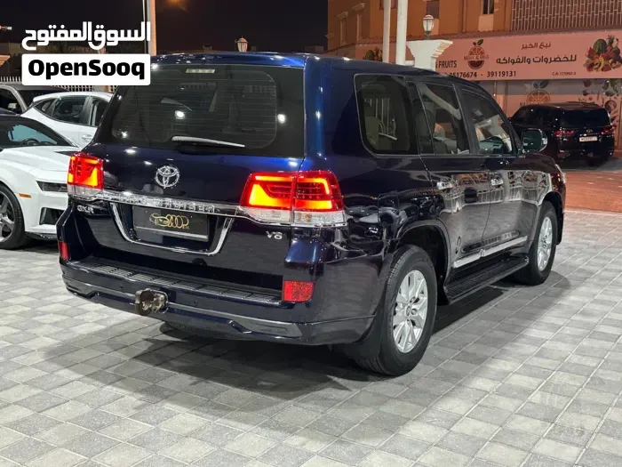 Toyota Land Cruiser 2017 photo 4