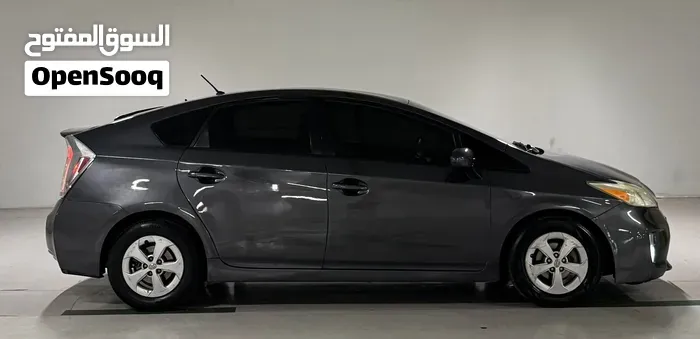 Toyota Prius 2014 photo 3