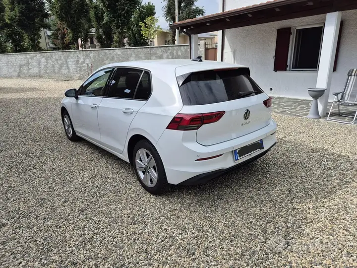 Volkswagen Golf 8 2021 photo 3