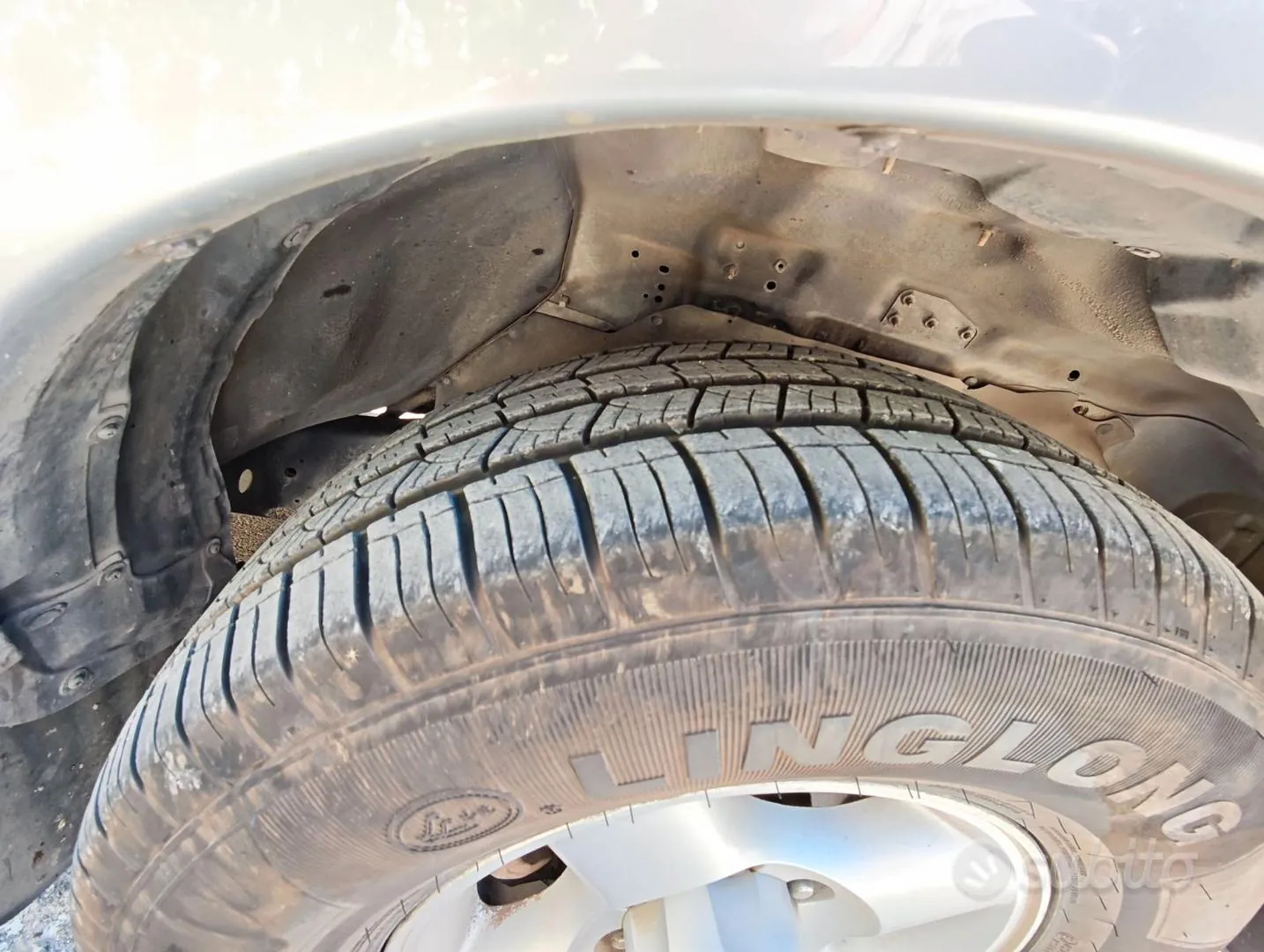 Nissan Navara 2005 photo 5