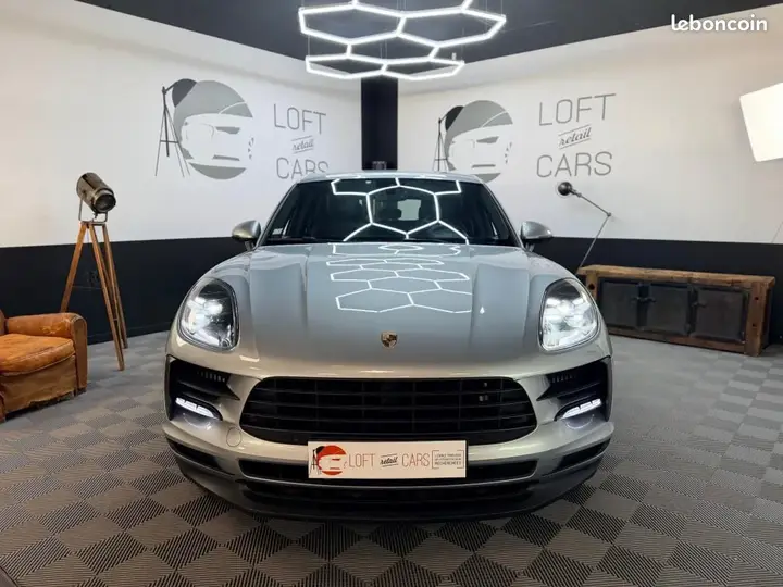 Porsche Macan 2019 photo 2