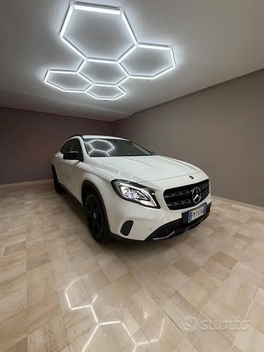 Mercedes-Benz Gla 2017 photo 3
