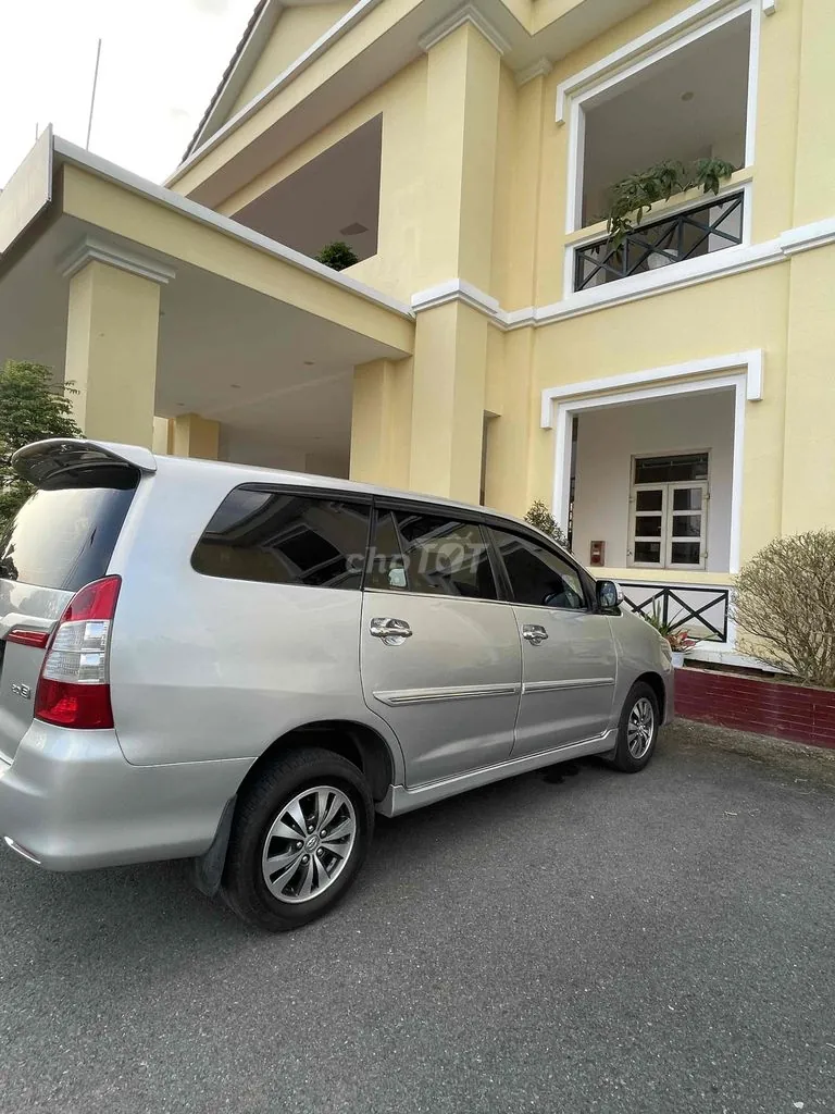 Toyota Innova 2015 photo 4