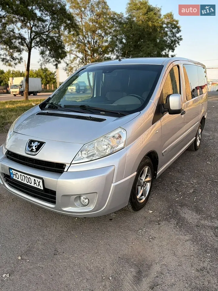 Peugeot Expert 2009 photo 2