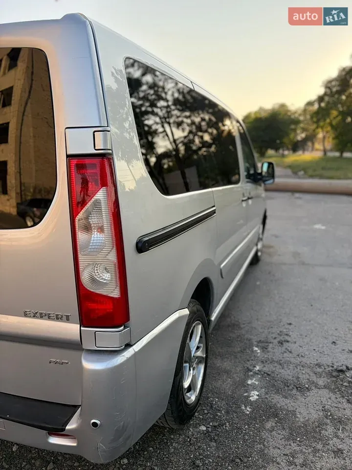 Peugeot Expert 2009 photo 5