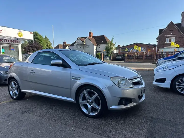 Vauxhall Tigra