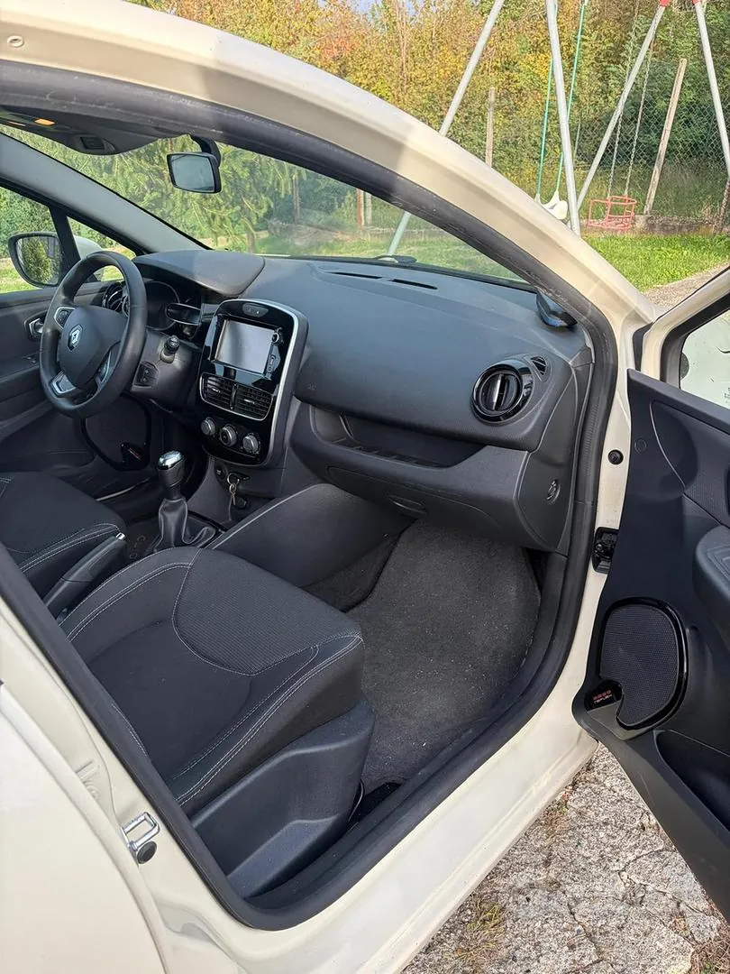 Renault Clio 2018 photo 5