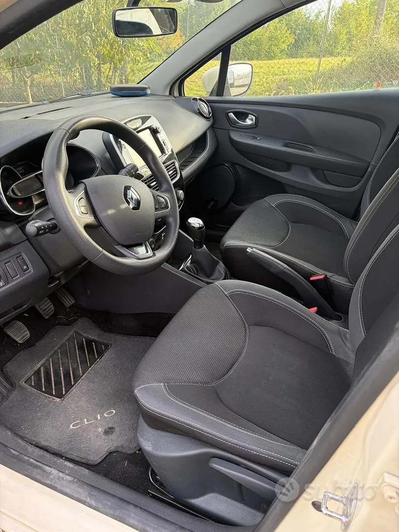 Renault Clio 2018 photo 4