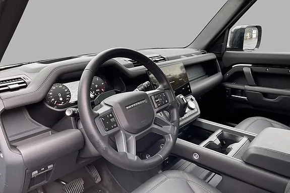 Land Rover Defender 110 2026 photo 5