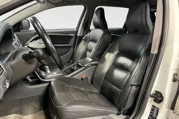 Volvo Xc70 2011 photo 3