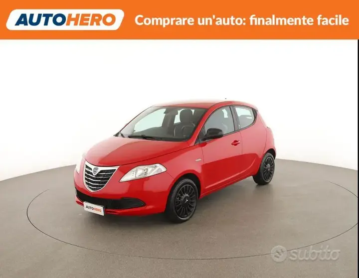 Lancia Ypsilon