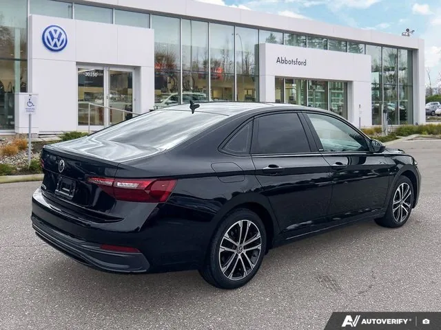 Volkswagen Jetta 2023 photo 5