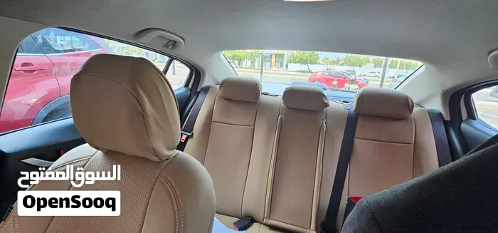 Mazda 3 2017 photo 2