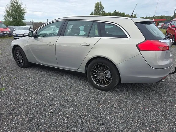 Opel Insignia 2011 photo 4