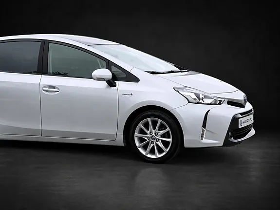Toyota Prius 2019 photo 2