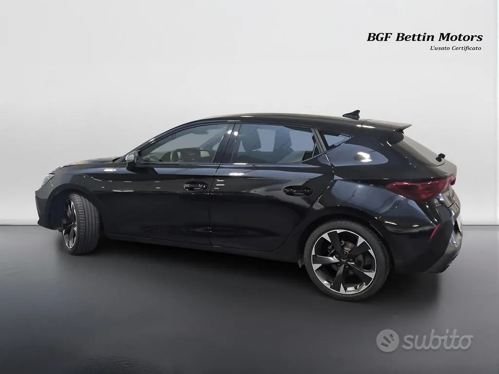 Cupra Leon 2025 photo 2