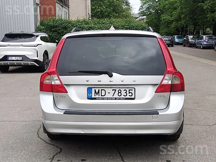 Volvo V70 2012 photo 5