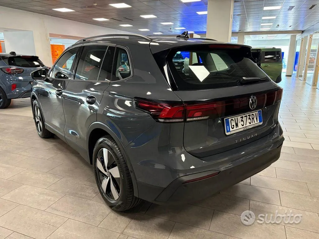 Volkswagen Tiguan 2024 photo 5