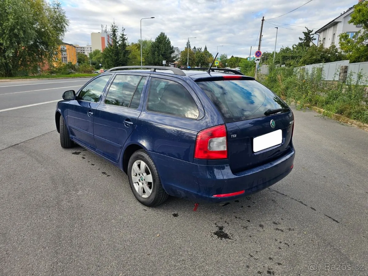 Skoda Octavia 2012 photo 4