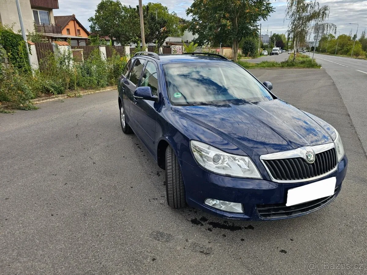 Skoda Octavia 2012 photo 2