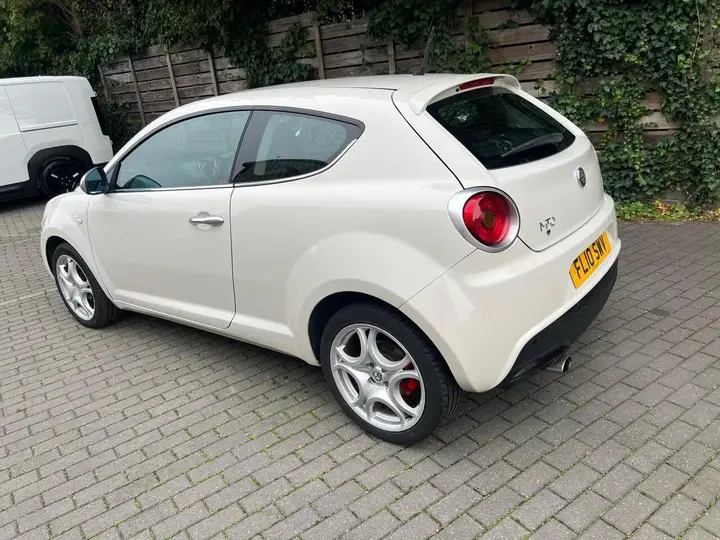 Alfa Romeo Mito 2010 photo 3
