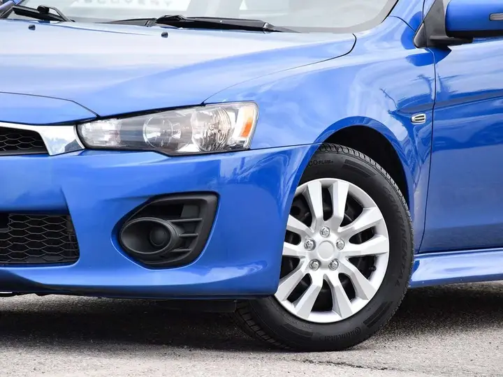 Mitsubishi Lancer 2017 photo 2