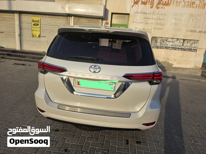Toyota Fortuner 2024 photo 4