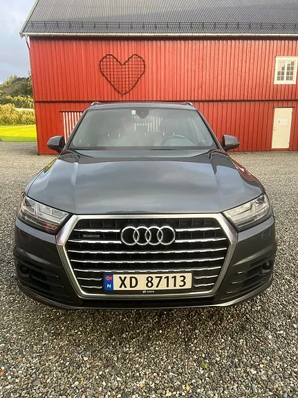 Audi Q7 2016 photo 2