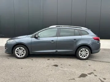 Renault Megane 2015 photo 2