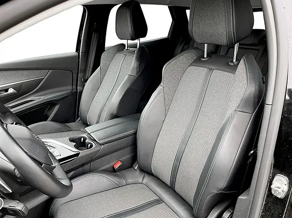 Peugeot 3008 2022 photo 5
