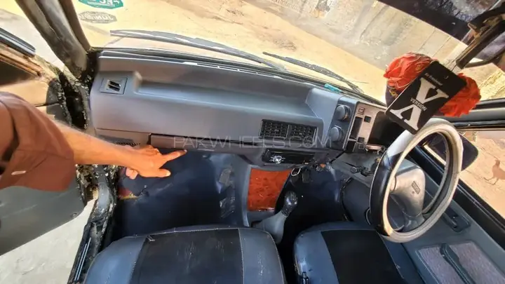 Suzuki Mehran