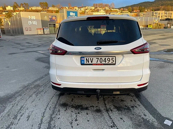 Ford S-Max 2016 photo 4