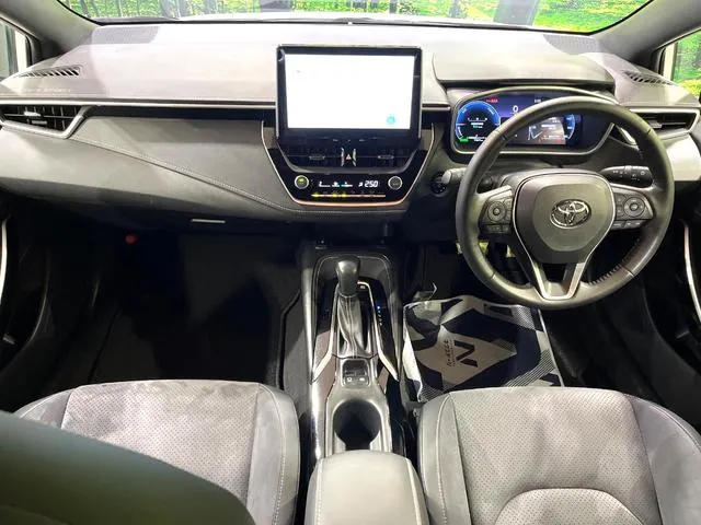 Toyota Corolla Touring 2024 photo 2