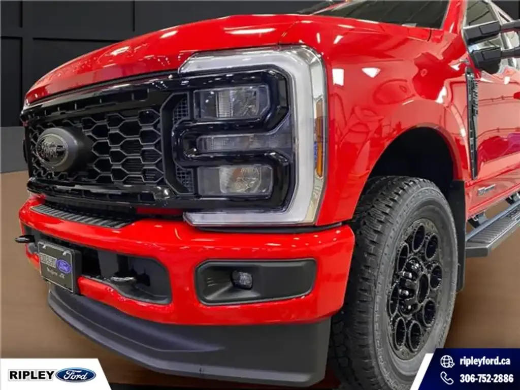 Ford F350 2026 photo 2