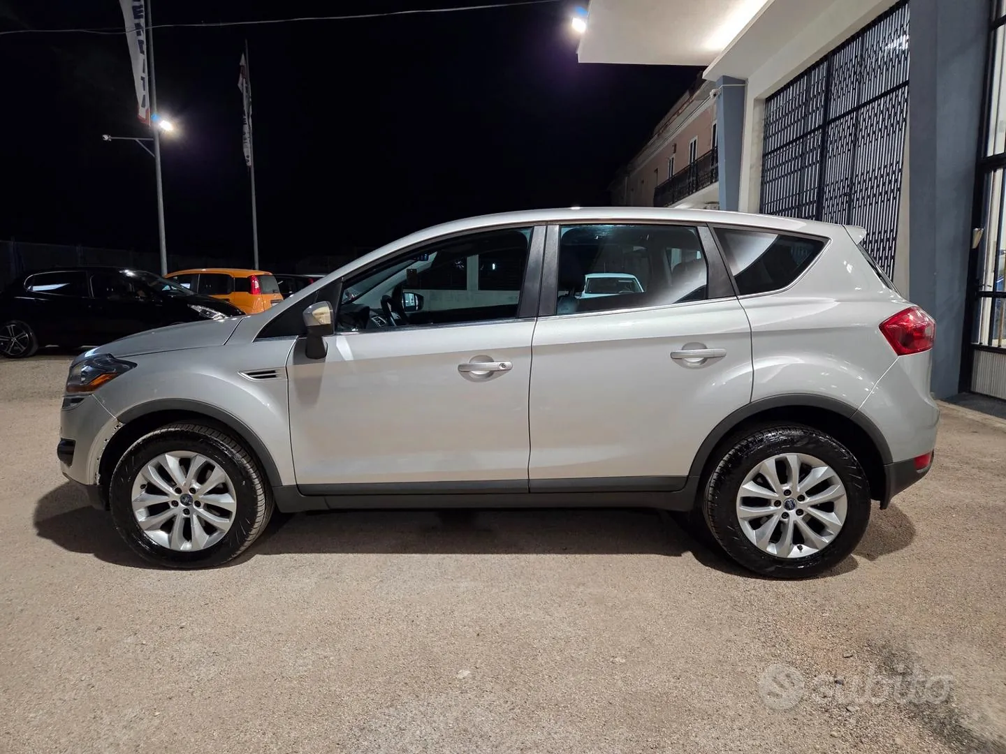 Ford Kuga 2010 photo 5