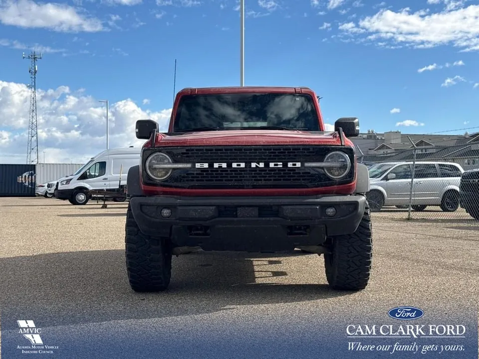 Ford Bronco 2022 photo 2
