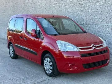 Citroen Berlingo 2011 photo 2