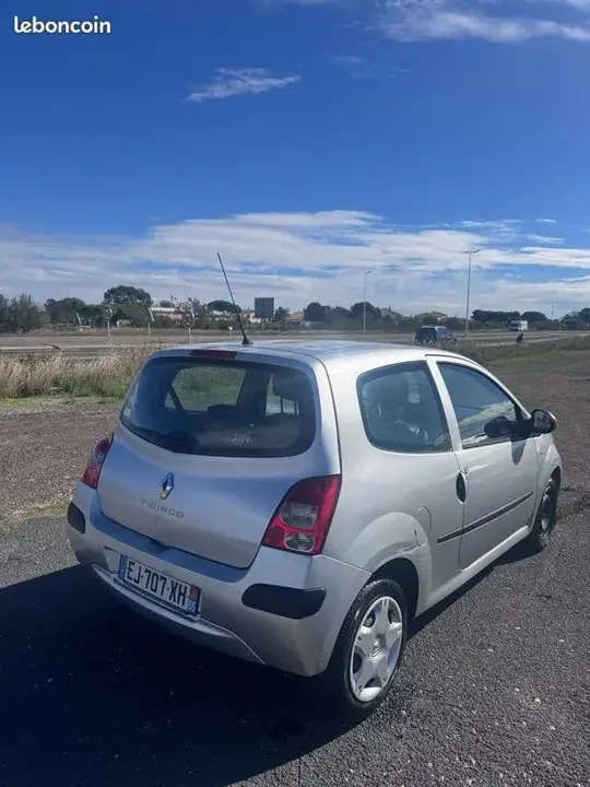 Renault Twingo 2007 photo 2