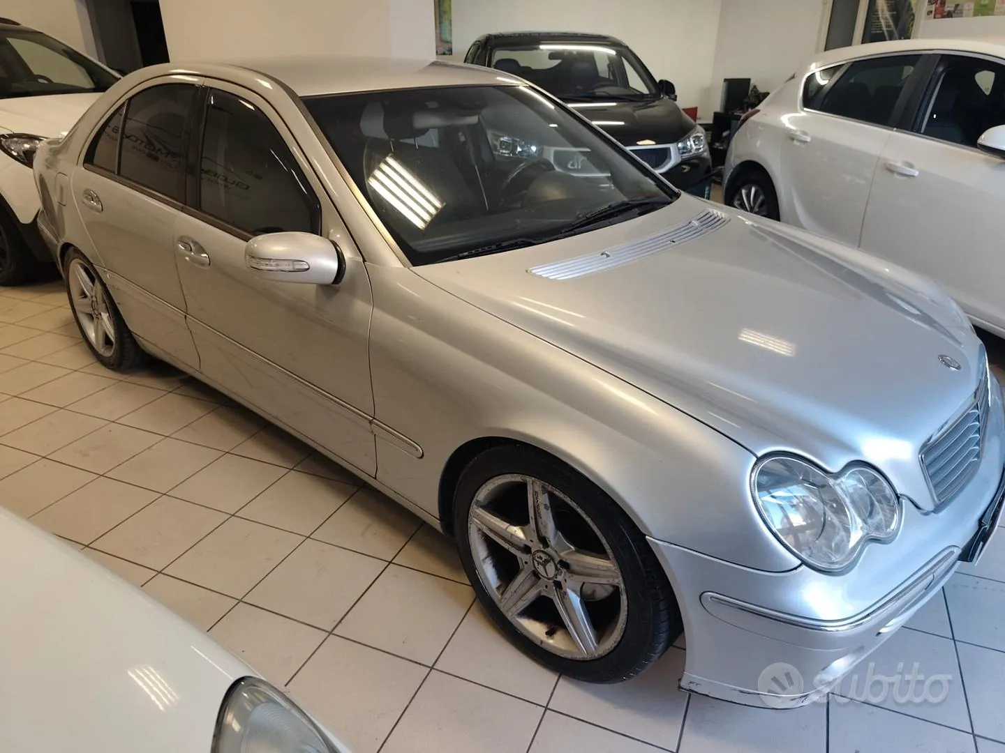 Mercedes-Benz C 270 2008 photo 2