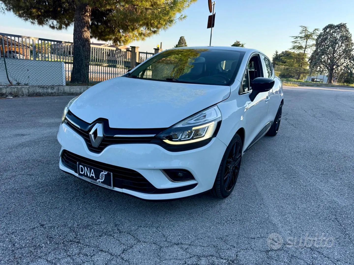 Renault Clio 2020 photo 2