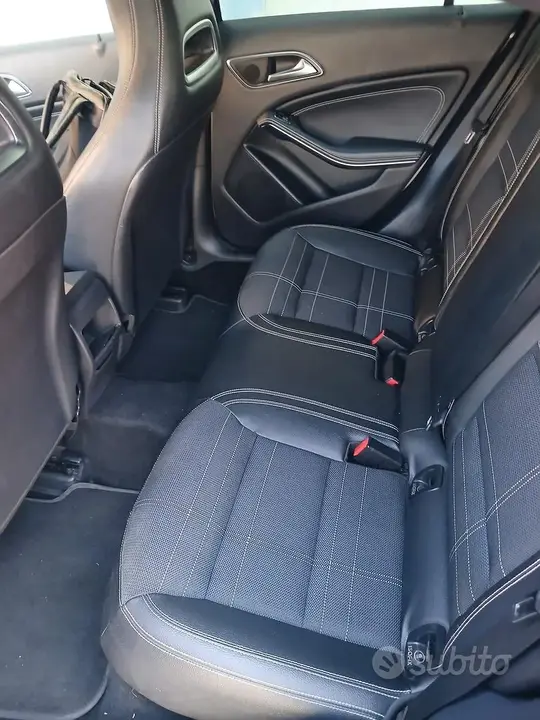 Mercedes-Benz A 2013 photo 4