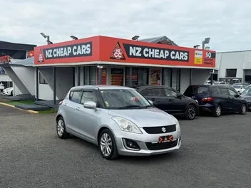 Suzuki Swift 2013 photo 2