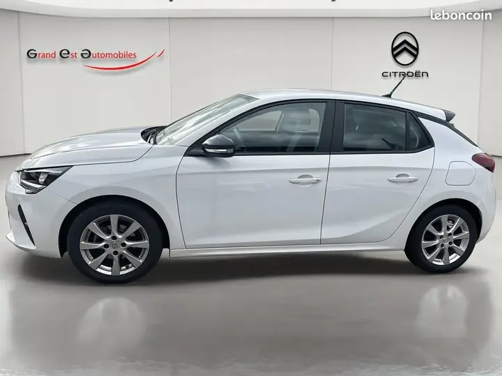 Opel Corsa 2023 photo 2