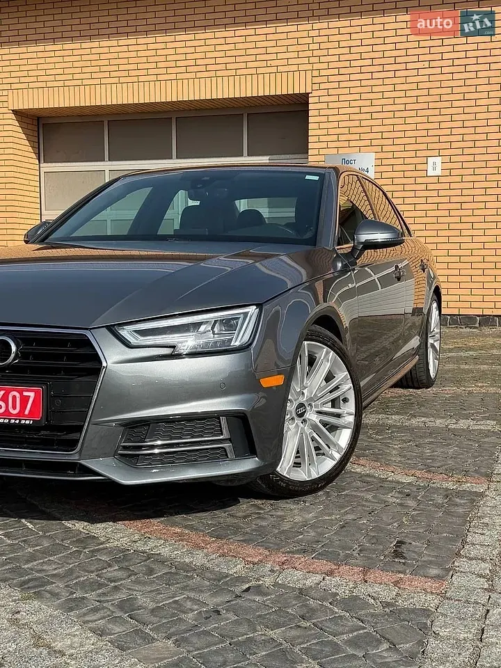 Audi A4 2016 photo 3