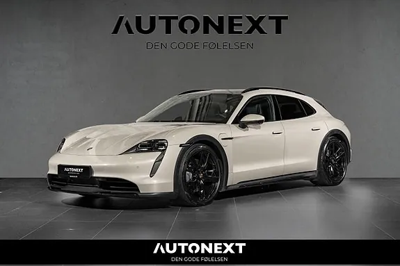 Porsche Taycan 4