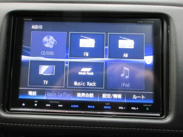 Honda Vezel Hybrid Z 2017 photo 3